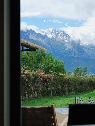 雪山の麓に隠れて、誰にも邪魔されない数日間を過ごす | Trip.com 玉竜
