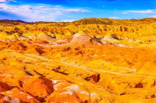 This wild rainbow secret land in Qinghai heals my mental exhaustion