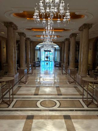 Comfortable Stay at a Strategically Located Luxury Hotel