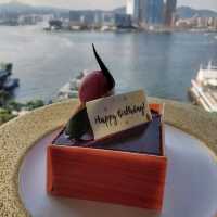 A birthday stay in fourseason hk 