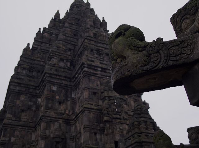 【インドネシア】世界遺産ボロブドゥール&プランバナン遺跡巡り！