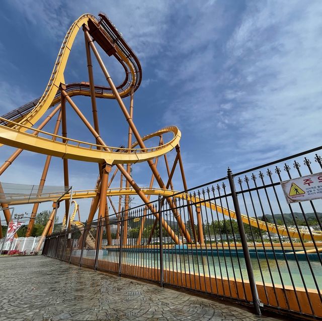 스릴과 테마를 동시에 갖춘 경북권 최대의 테마파크, 경주월드🎢