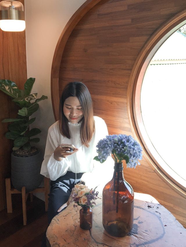 PUJA CAFE 📍