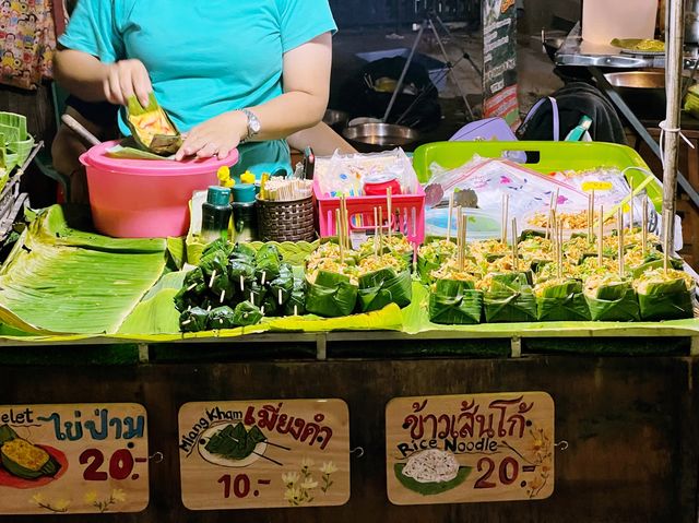 ไข่ป่าม ถนนคนเดินปาย