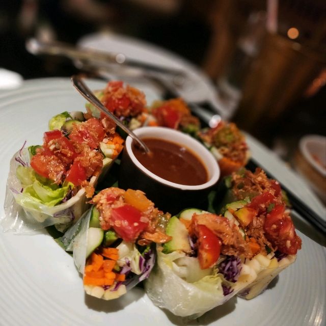 富麗堂皇 河邊酒店