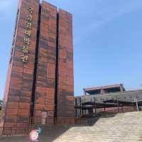 가야 철기 문화의 역사가 담겨 있는 '국립김해박물관' 