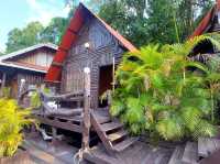 กริต ราฟท์ เฮาส์ แพเมืองกาญจนบุรี