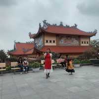 Chùa ba vàng quảng ninh 