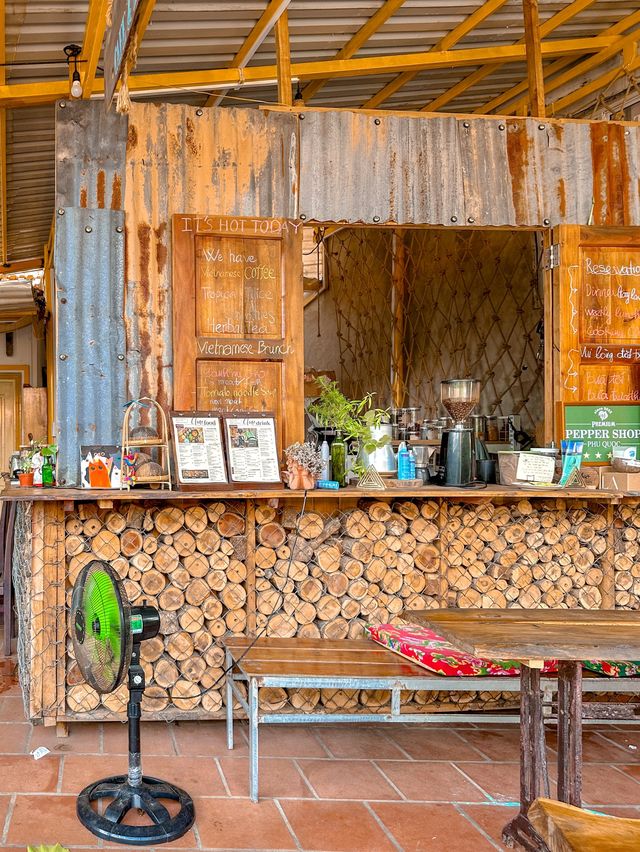 푸꾸옥 | 로컬 감성 가득한 야외 카페 “CHAO Cafe☕️“