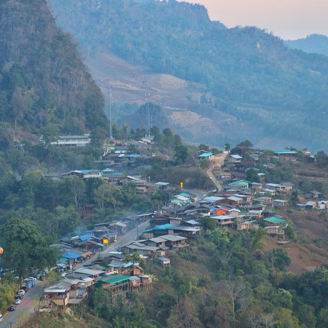 ภูผาหมอก จุดชมวิว 360 องศา บ้านจ่าโบ่ 