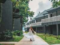 ที่พักสวยปิ๊งค์ พร้อมสวนน้ำ สไลเดอร์ยักษ์ บรรยากาศโคตรฟิน
