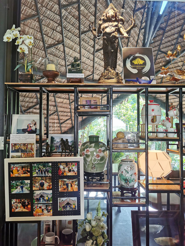 泰國勿洞 Sunvara Rasa 咖啡館