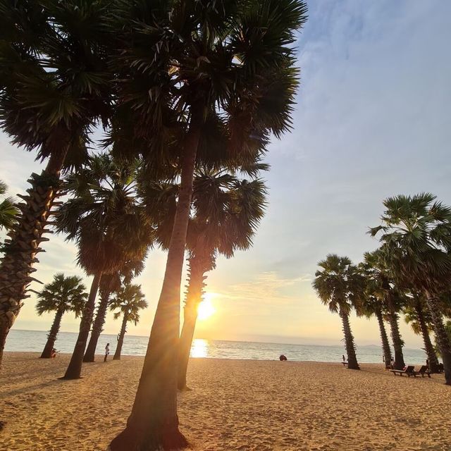 พัทยา ไปได้ทุกเดือน โรงแรมมีชายหาดส่วนตัว 