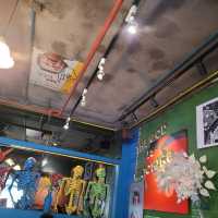 20-05-2023  好有夢幻色彩咖啡店
