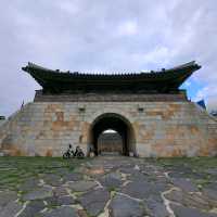 韓國世界文化遺產-水原華城☺️欣賞宏偉建築📸