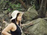 The Hidden Falls ในสวนลับ ลานกางเต็นท์ริมลำธาร🌿