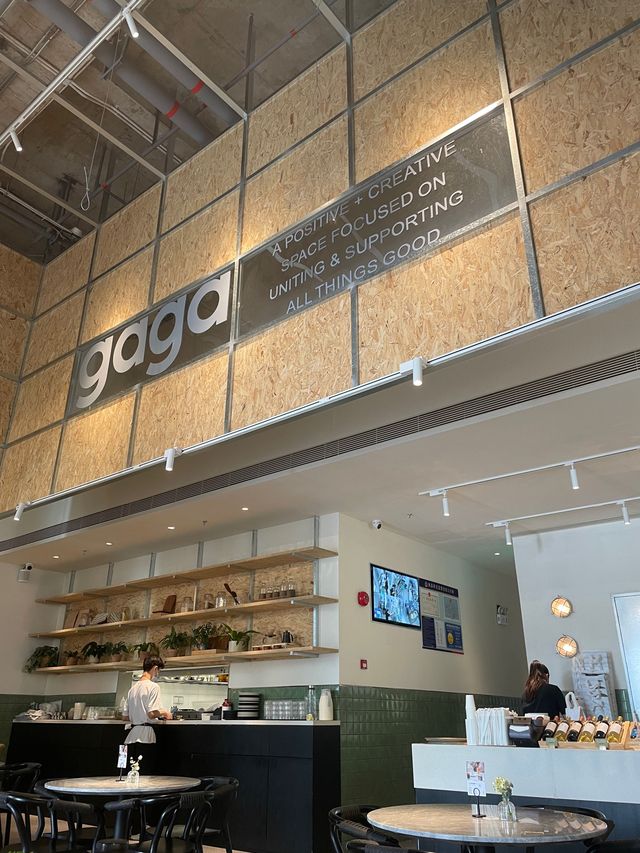 綠化用餐環境❤️簡約氣氛咖啡店Gaga