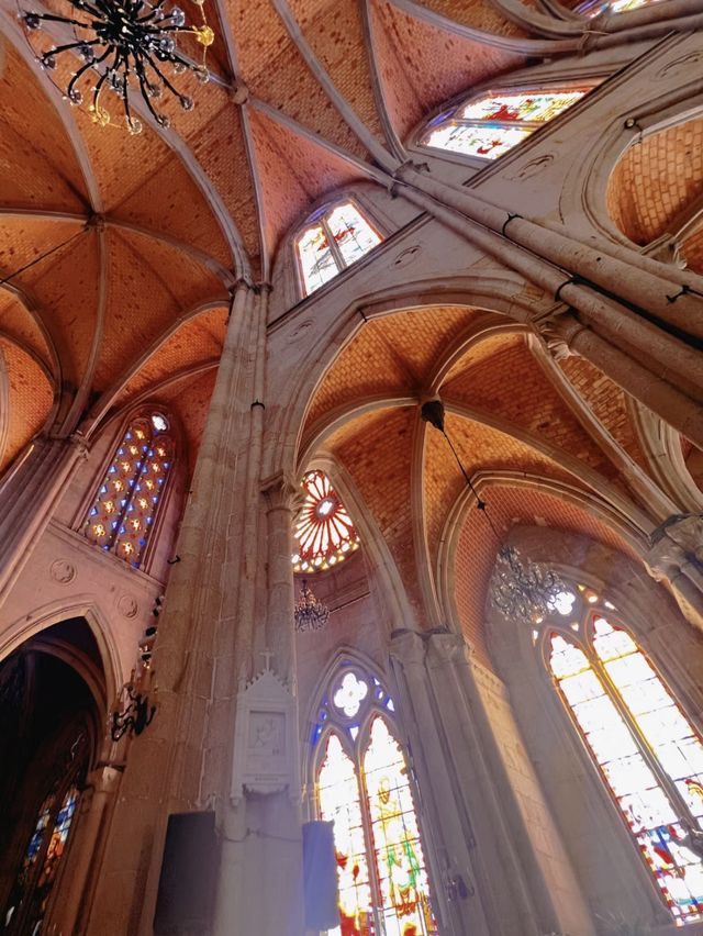 ⛪️ 廣州-石室聖心大教堂 ⛪️
