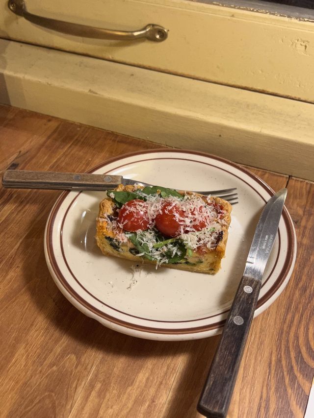 줄서서 먹는 미트파이 맛집, 잠실 ‘진저베어파이샵‘