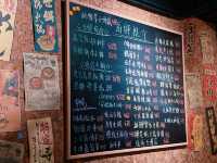 餐廳既裝修及佈置都充滿日本居酒屋特色,環境舒適氣氛一流~食物方面,除左串燒、日式小食及烏冬外,亦提供大量新鮮刺身及時令海鮮,食物種類夠多元化~