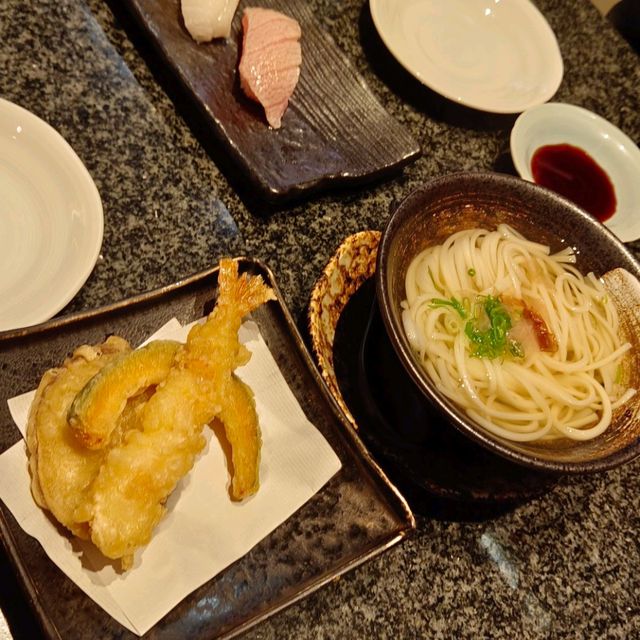 陪媽咪去吃千兩！日本料理餐廳！