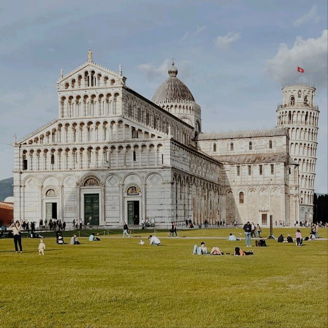 Leaning Tower of Pisa, Italy