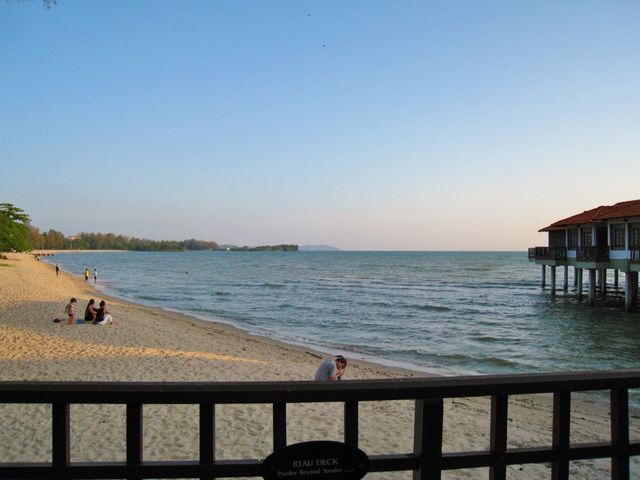 Weekend beach staycay