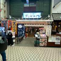 明石魚の棚「すし左衛門」盛合せA1,089円！安くてうまい寿司！お通し・席料不要！