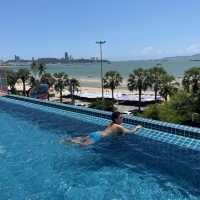 ‘Holiday Inn Pattaya’