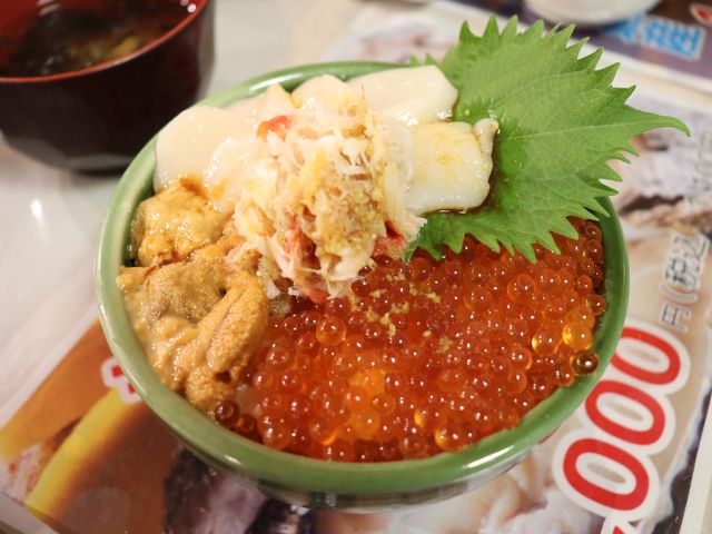 【北海道】函館旅行の朝ごはんはここ！函館朝市ひろばをご紹介