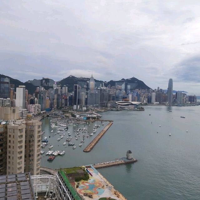 在港島的真正high tea🍰☕ 在港島的真正high tea🍰☕