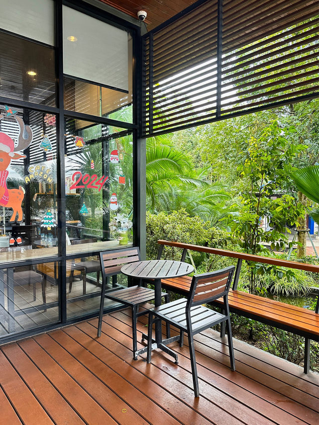 Amazon เพื่อนร่วมทางตลอดการเดินทาง