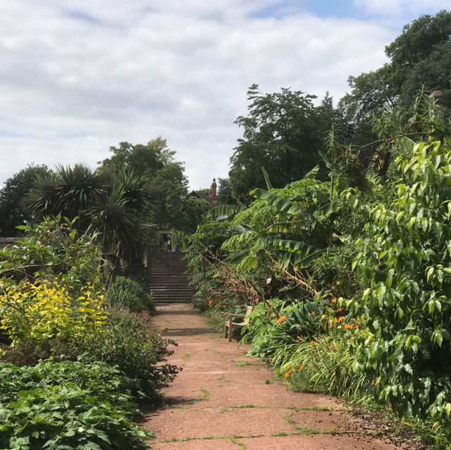 English Walled Gardens