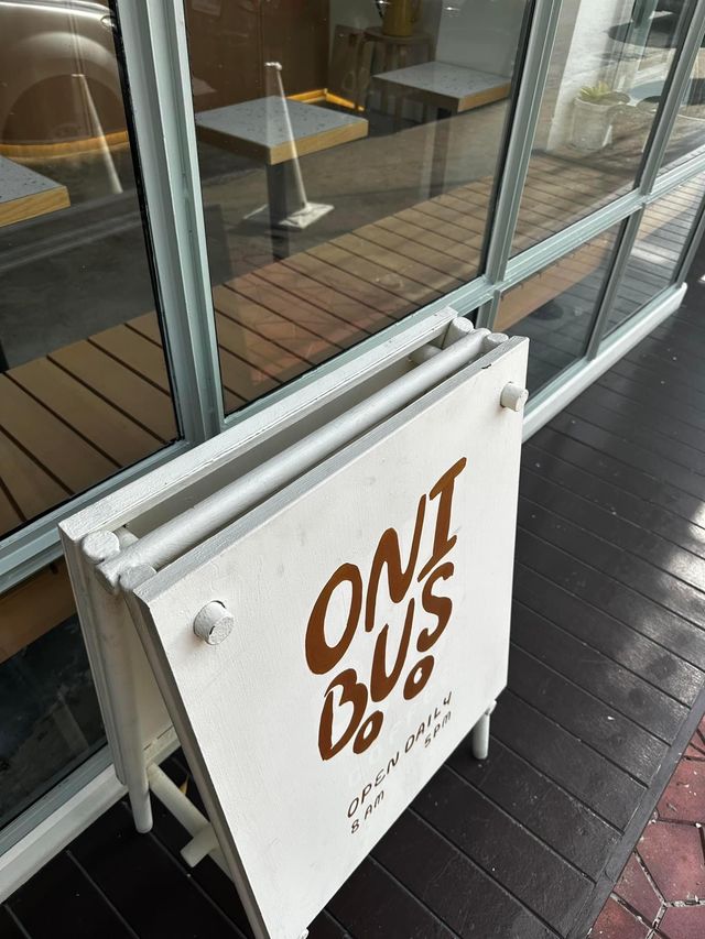 Onibus Coffee Bangkok ซามุไร ใจกลางกรุง 🇯🇵