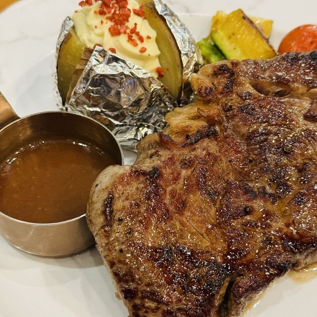 🍽️Plato Cafe & Bistro 🍽️