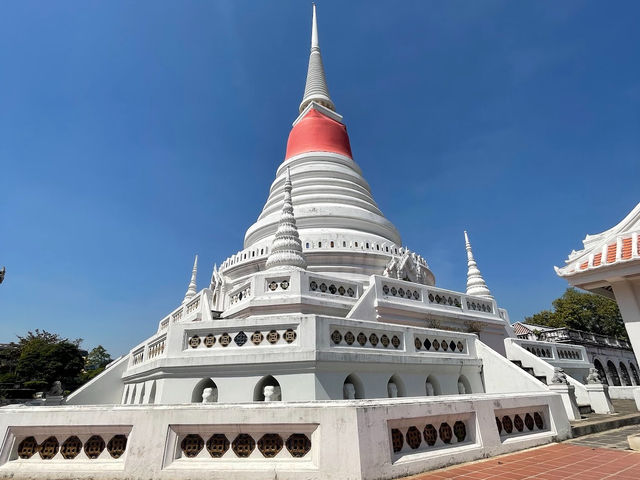 นมัสการพระเจดีย์กลางน้ำ จ.สมุทรปราการ