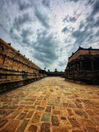 Awesome Brihadeeswarar Temple