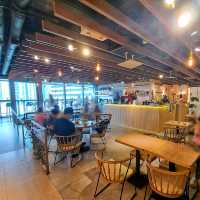 樓上遇上文青cafe
