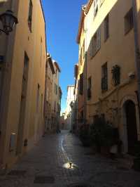 The beautiful towns of French Riviera 