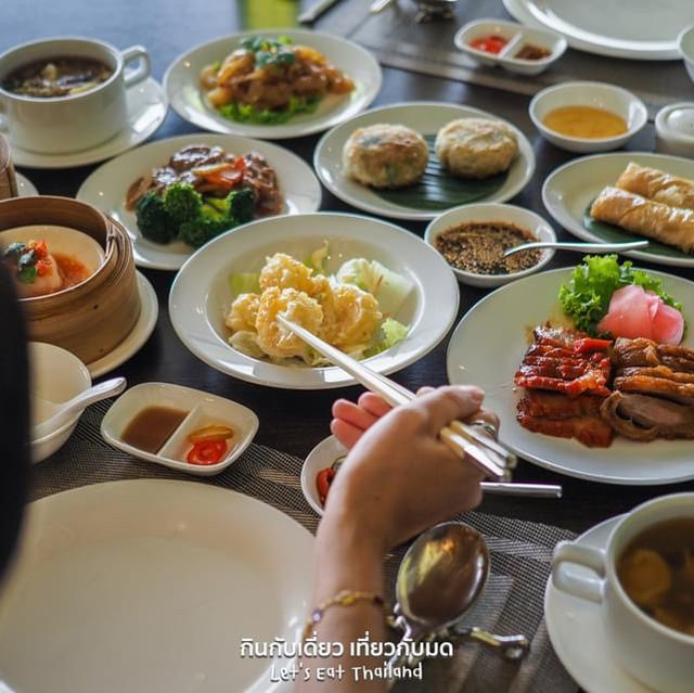 บุฟเฟ่ต์ติ่มซำ วิวสวนเบญจสิริ