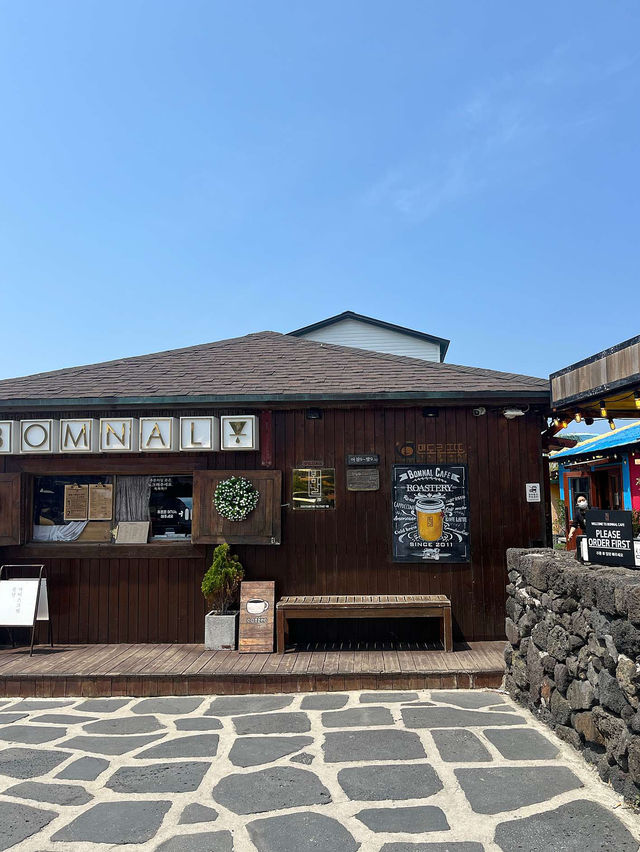 애월 카페거리에 위치한 제주 봄날카페 제주도 일몰 명소