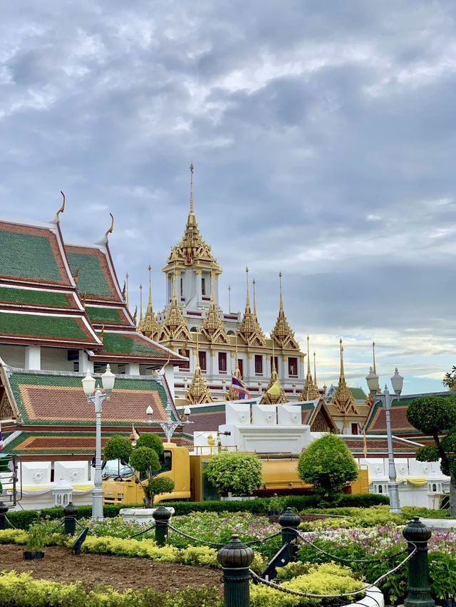 The Statue of King Rama IlI