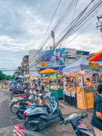ตลาดโต้รุ่งหัวหิน