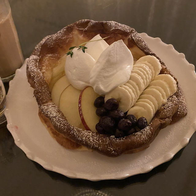 더치베이비 맛집으로 유명한 황홀경카페!