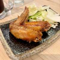 【大阪・東梅田】肉料理も魚料理も楽しめるネオ酒場「肉ト魚 大衆酒場 ひとめぼれ 梅田本店」