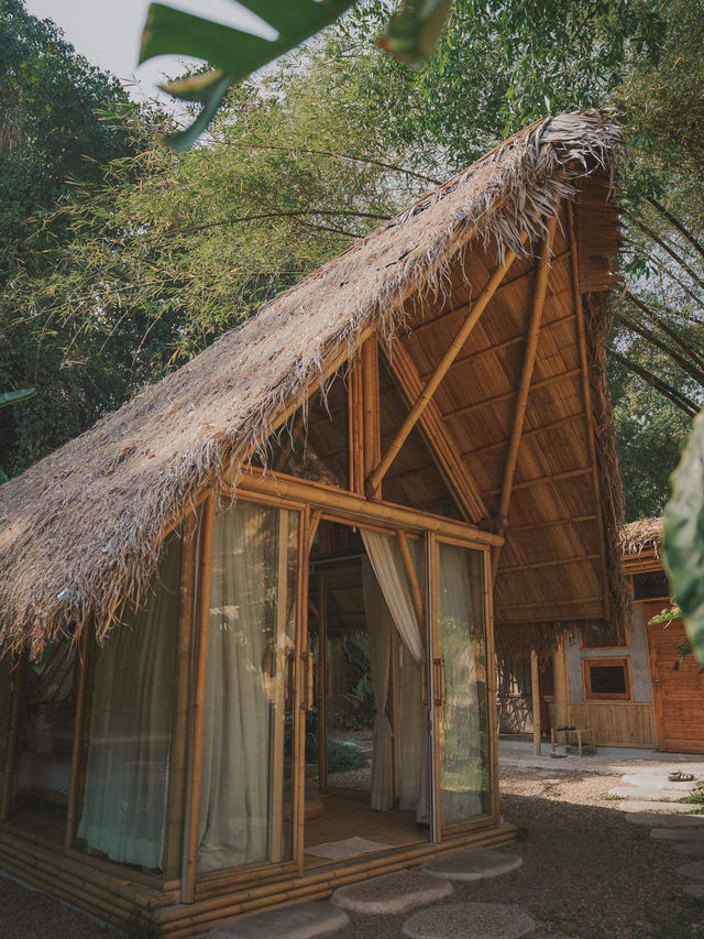 นกค้างคืน Glamping ที่พักสไตล์บาหลี นครนายก