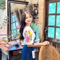 คาเฟ่โคราช สไตล์บ้านสวนอังกฤษ เปิดแค่เสาร์อาทิตย์🏡