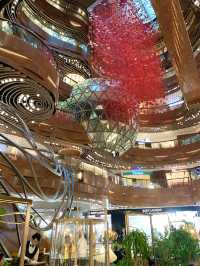 香港　香港観光　奇抜なデザインのK11 MUSEA に圧倒された！