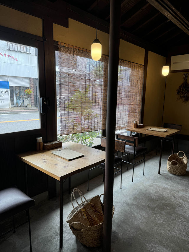 【福岡カフェ】うきはのフルーツを使った季節限定クレープがおすすめ🍑