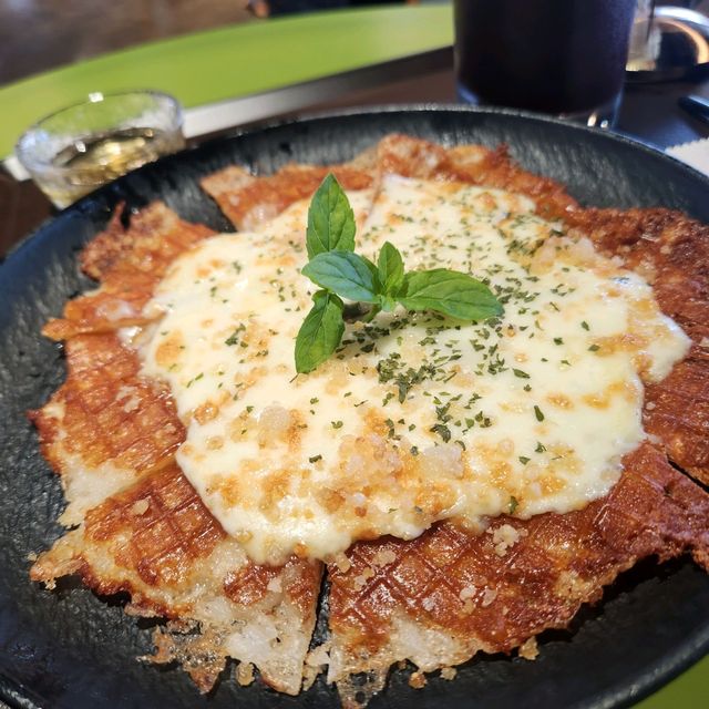 제주 비오는날 가도 좋은 하효동 오션뷰 카페 투모로우